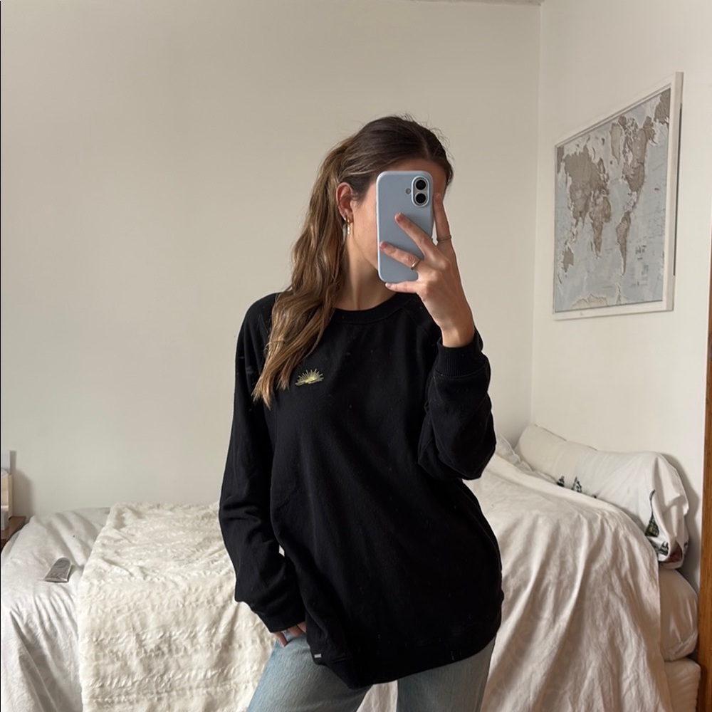 Women's Black Oversized Crewneck